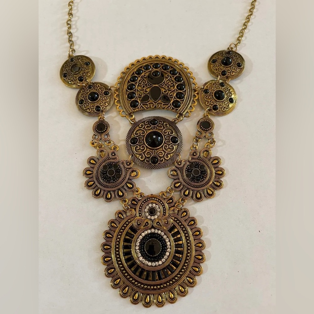 Girl Era Hot Fashion Clavicle Retro Jewelry Pendant Necklace - Picture 3 of 8